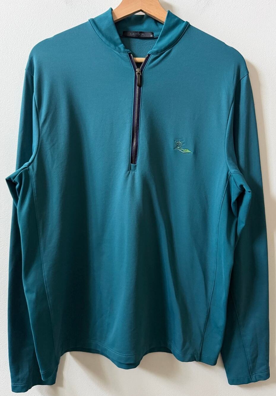 Greyson 1/4 zip pullover men's size M